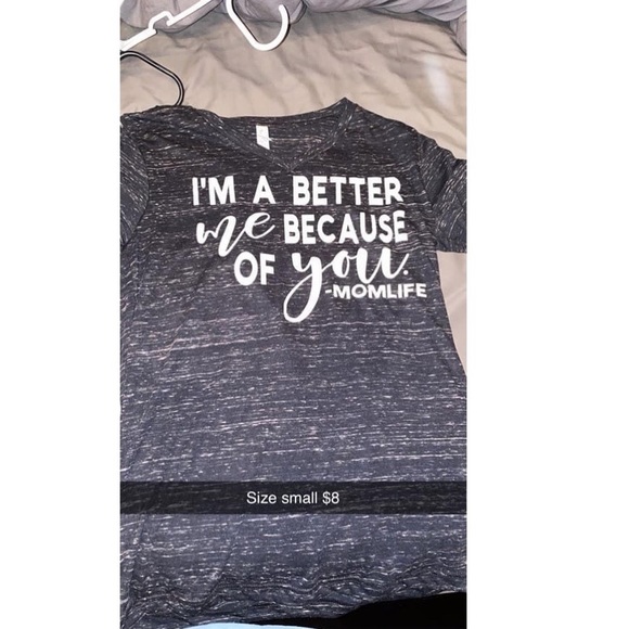 Size small tshirt - Picture 2 of 2